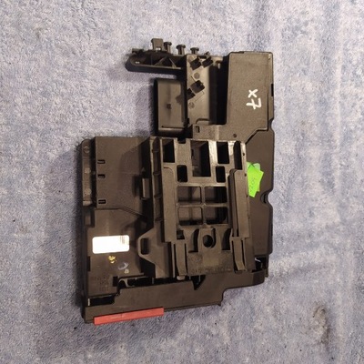 Клема плюсова a2075400640 mercedes w204 фото №1