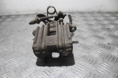 Суппорт тормоза правый задняя audi a4 b7 2.0tdi фото №1