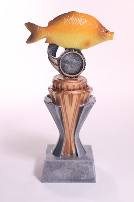 Statuetka figurka ryba karp wędkarstwo 22 cm