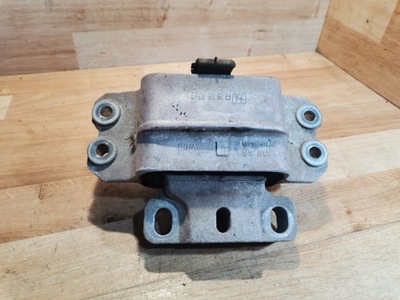 Подушка двигуна vw skoda seat 1k0199555l фото №1