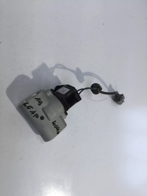 Nissan leaf ii 2 клапан соединитель кондиционера фото №1