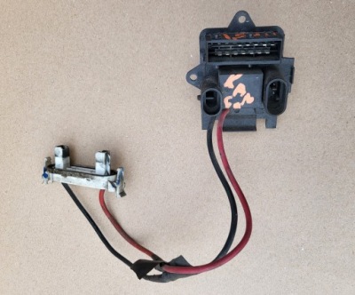 Резистор резистор вентилятор обдув renault kangoo i lift clio оригинальный номер 7701050890 фото №1