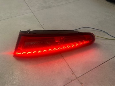 Alfa romeo giulietta 2010- лампа права w кришка оригінал оригінальний номер фото №1