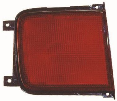 Лампа nissan sunny 90-91 задняя правая фото №1