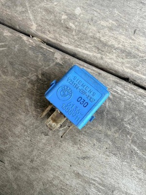 Реле bmw оригинальный номер 1388911 фото №1