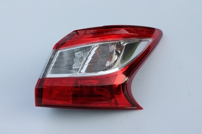 NISSAN PULSAR 14-18R. ФАРА ПРАВОЕ ЗАДНЯЯ ЗАД LED (СВЕТОДИОД ) W КРЫЛО 220-18066