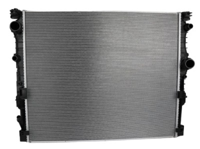 Радиатор bmw 7 g11, g12 2015 - фото №1