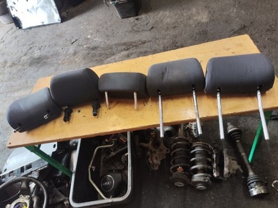 Audi a3 8p підголівники задня перед передні комплект фото №1