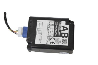 Toyota gt86 модуль приёмника assy 88831ca012 zn6 2015 rhd фото №1