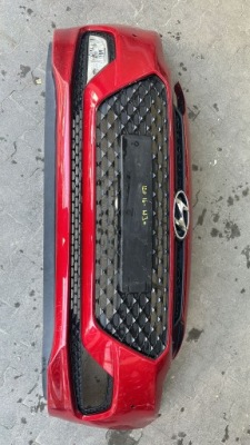 Hyundai i20 2016- бампер перед передній фото №1