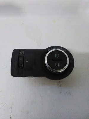 5843 opel insignia панель света 13268698 фото №1