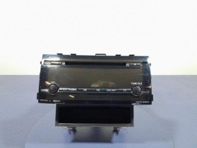 Toyota prius ii xw20 радіо cd заводський 86120-47220 фото №1