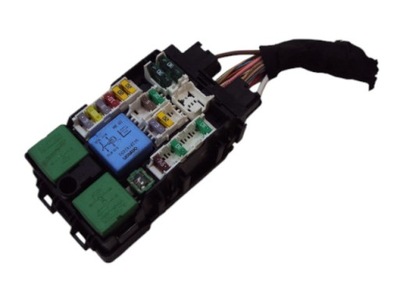 Коробка предохранителей citroen ds5 фото №1