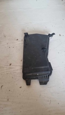 Крышка защита предохранителей mercedes 2125400082 фото №1