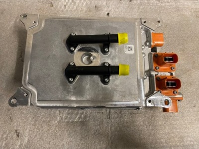 Skoda зарядное устройство wysokiego напряжения 3v0915682a фото №1