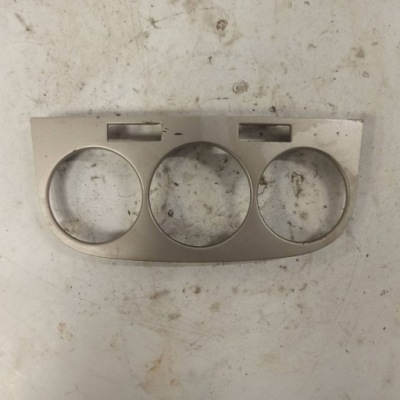 Opel corsa d рамка панель обдув 13222597 фото №1