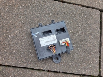 Renault clio iv captur i модуль emm-t4 231a04792r фото №1