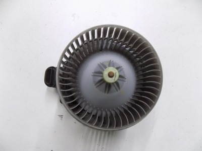 Toyota rav4 iii 2.2 d4d повітродувка 272700-8034 фото №1