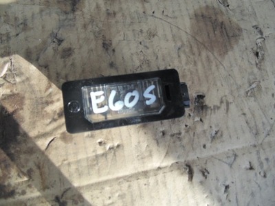 Лампа освітлення номерного знака bmw e60 фото №1