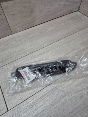 11375. toyota ch-r заглушка бампер правий задня 81481-f4040 фото №1