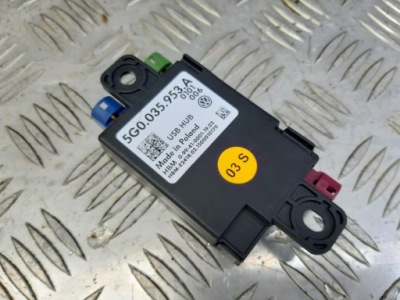 Vw golf vii модуль hub usb фото №1