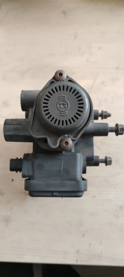 Mercedes actros mp4 клапан гальмівний a0014311013 фото №1