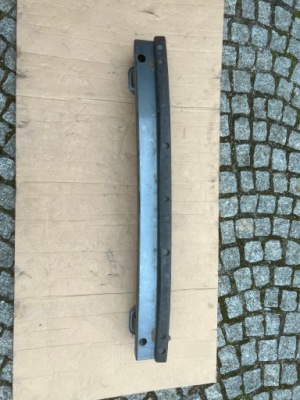 Балка бампера задня nissan juke f15 фото №1