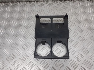 Кронштейн na напої чашка suzuki baleno фото №1