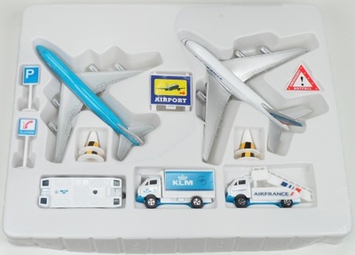 ZESTAW lotnisk Air France KLM A380 Boeing 747-400 DWA MODELE