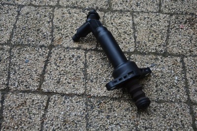 Выключатель сцепления fabia 3 1s0721261g фото №1