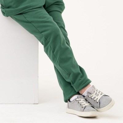 Zielone spodnie garniturowe Santiago R.116 6/7 LAT