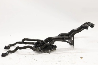 Audi a1 82a насос води 2q0121049 фото №1