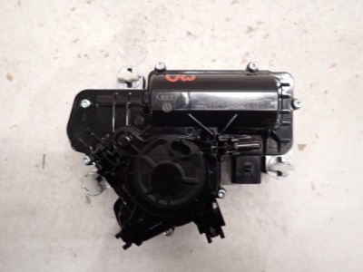 Двигун доводчик кришки vw passat b8 3g0827887c фото №1