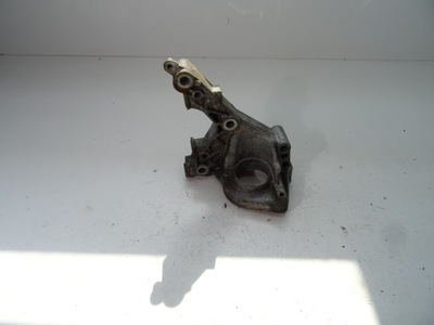 MERCEDES W177 A200 1.3 TURBO BRACKET SUPPORT HALF-AXLE A2822232600  