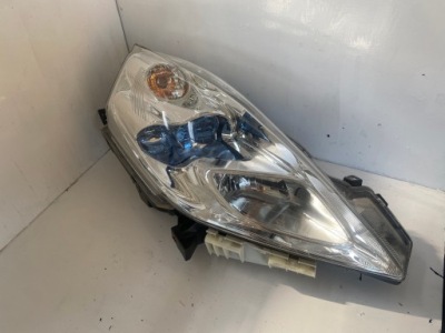 Nissan leaf i лампа правый перед full led 26010 3nl5a фото №1