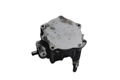 Насос вакуум 06j145100b skoda octavia ii lift фото №1