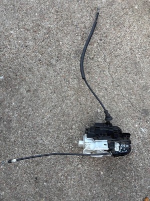 Kia ceed i lift hb замок дверь правый задняя 7pin 2009-12r фото №1