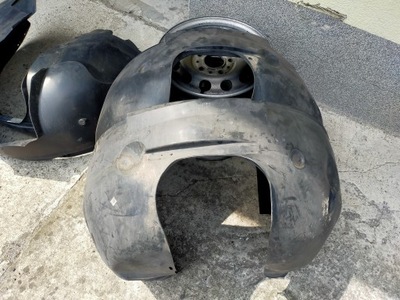 Volvo c30 c-30 підкрилок передні перед фото №1