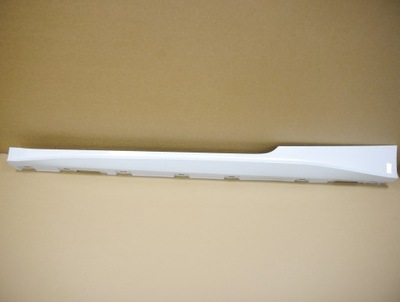 Audi a5 8w молдинг порог s-line 8w6853859e ls9r фото №1