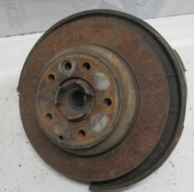 Vw touareg 13r поворотний кулак ступиця лівий задня фото №1