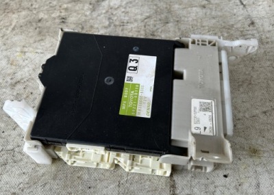 Модуль комфорту toyota yaris iii 89221-0d110 фото №1