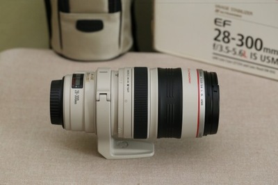 Obiektyw Canon EF 28-300mm f/3,5-5,6L IS USM