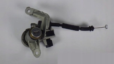 PIEZA INSERTADA CERRADURA DE MALETERO DE TAPA AUDI A8 D3 4E0827573  