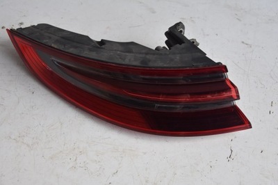 Porsche panamera 971 лампа задня фото №1