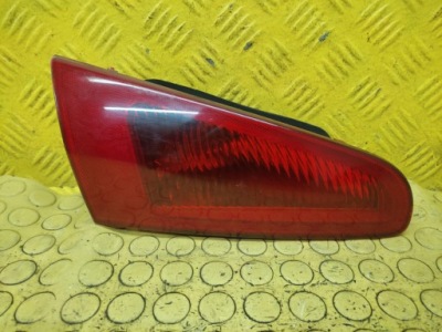 Alfa romeo 147 лампа лівий задній w кришка фото №1