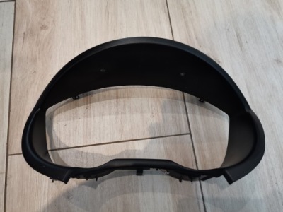 Рамка спідометра 84830-1j000 hyundai i20 фото №1