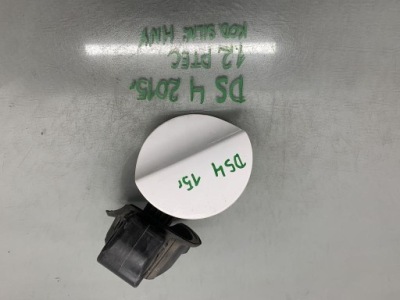 Крышка заливной топлива citroen ds4 1.2 thp 15 r 9687946880 фото №1