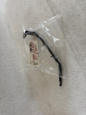 Направляющая левый задний  mercedes b w245 рестайлинг  a1698851321 фото №1