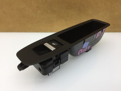 Clio v 5 переключатель кнопка стекло правый задняя фото №1