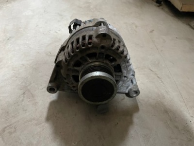 Opel astra j 1.4 t генератор 13581885 фото №1